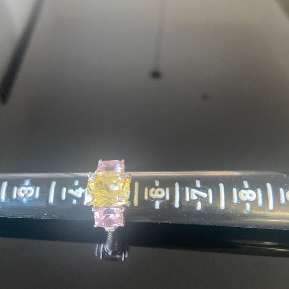Gently Worn BEAUTIFUL Judith Ripka 3-Stone Ring-925 with Pink and Yellow Stones - Picture 1 of 3